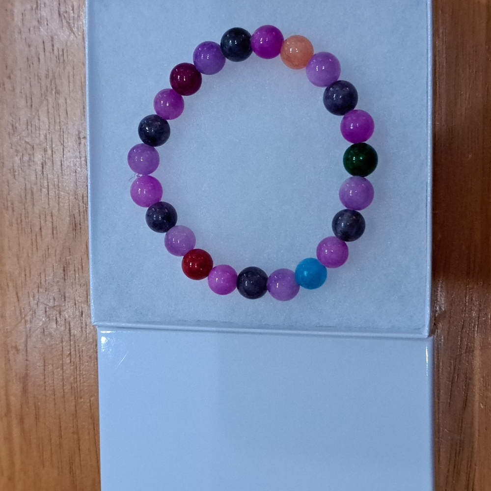Isla's Jade Stone Bracelet - Picture 5 of 5